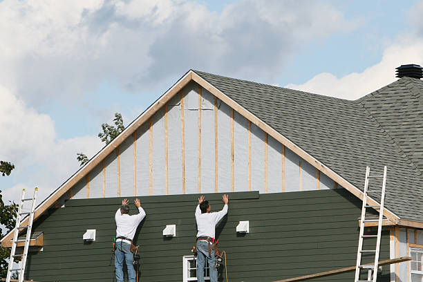 Professional Siding Replacement technician working in Cedar Grove, IN